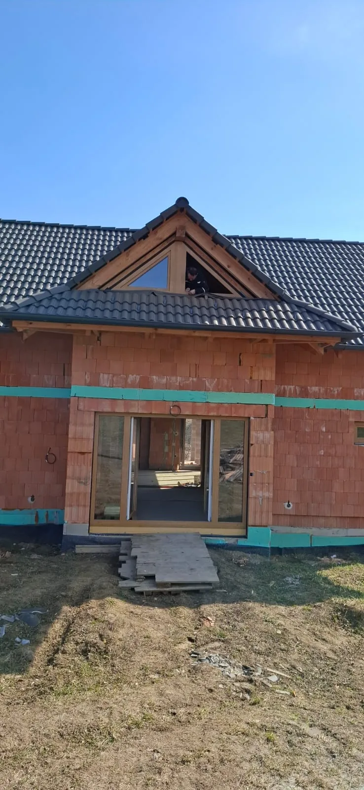 Okná v novostavbe pred omietkou, Prešovský kraj